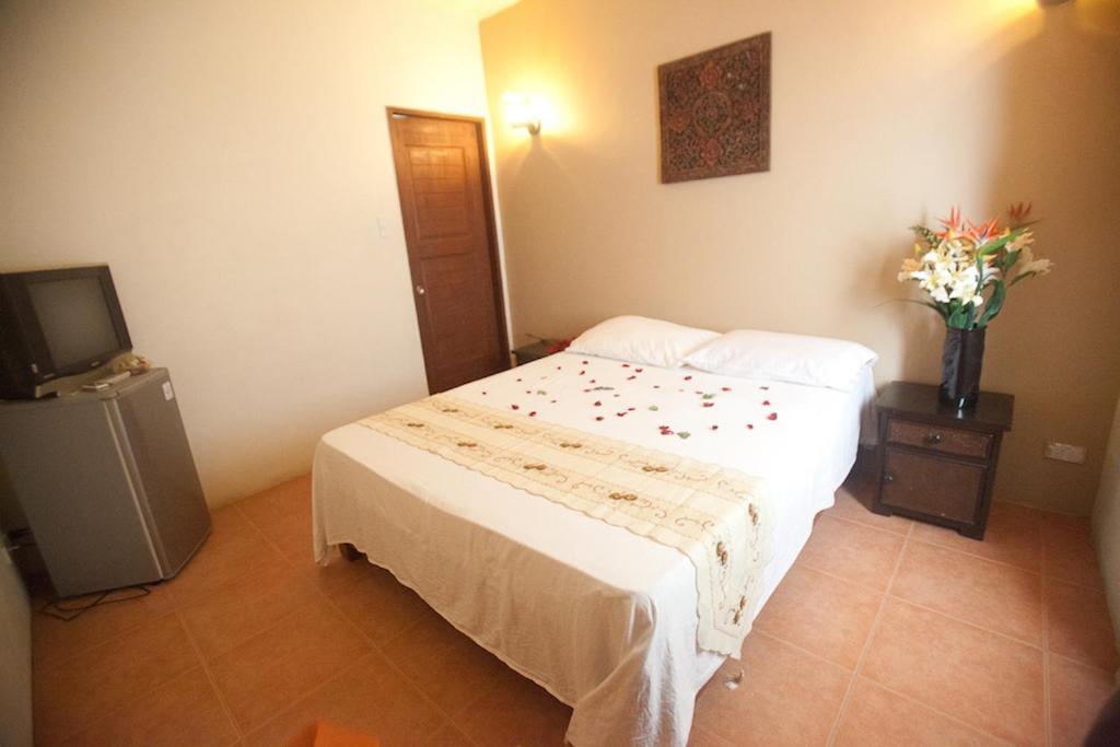 Boracay Ocean Bay Hotel Balabag  Ngoại thất bức ảnh